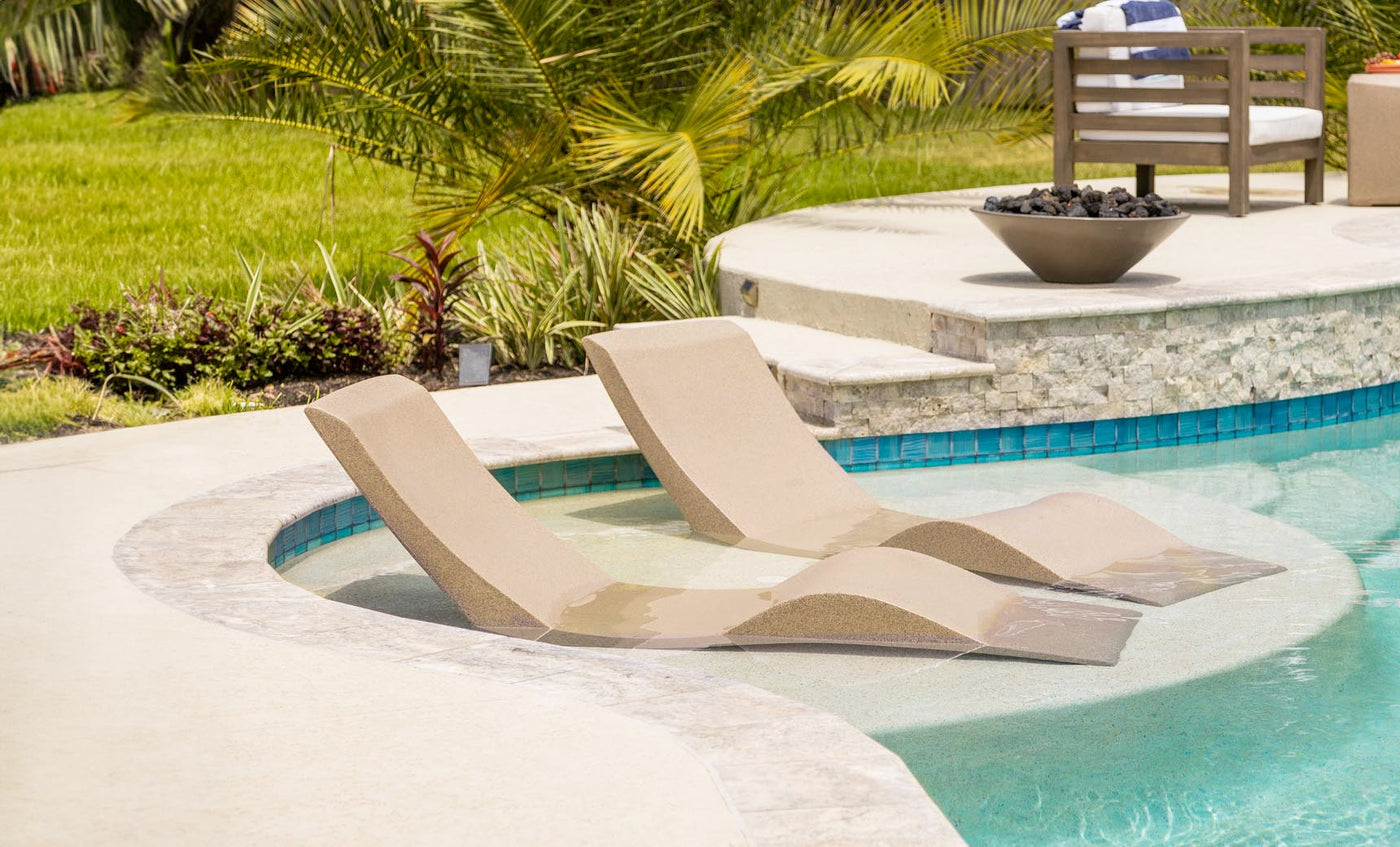 Chaise Pool Lounger