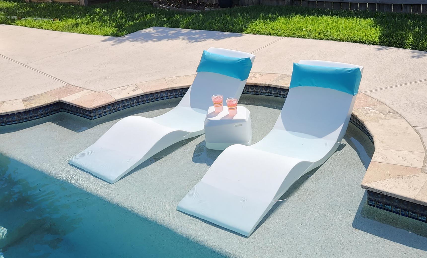 Pool chair clearance pillows